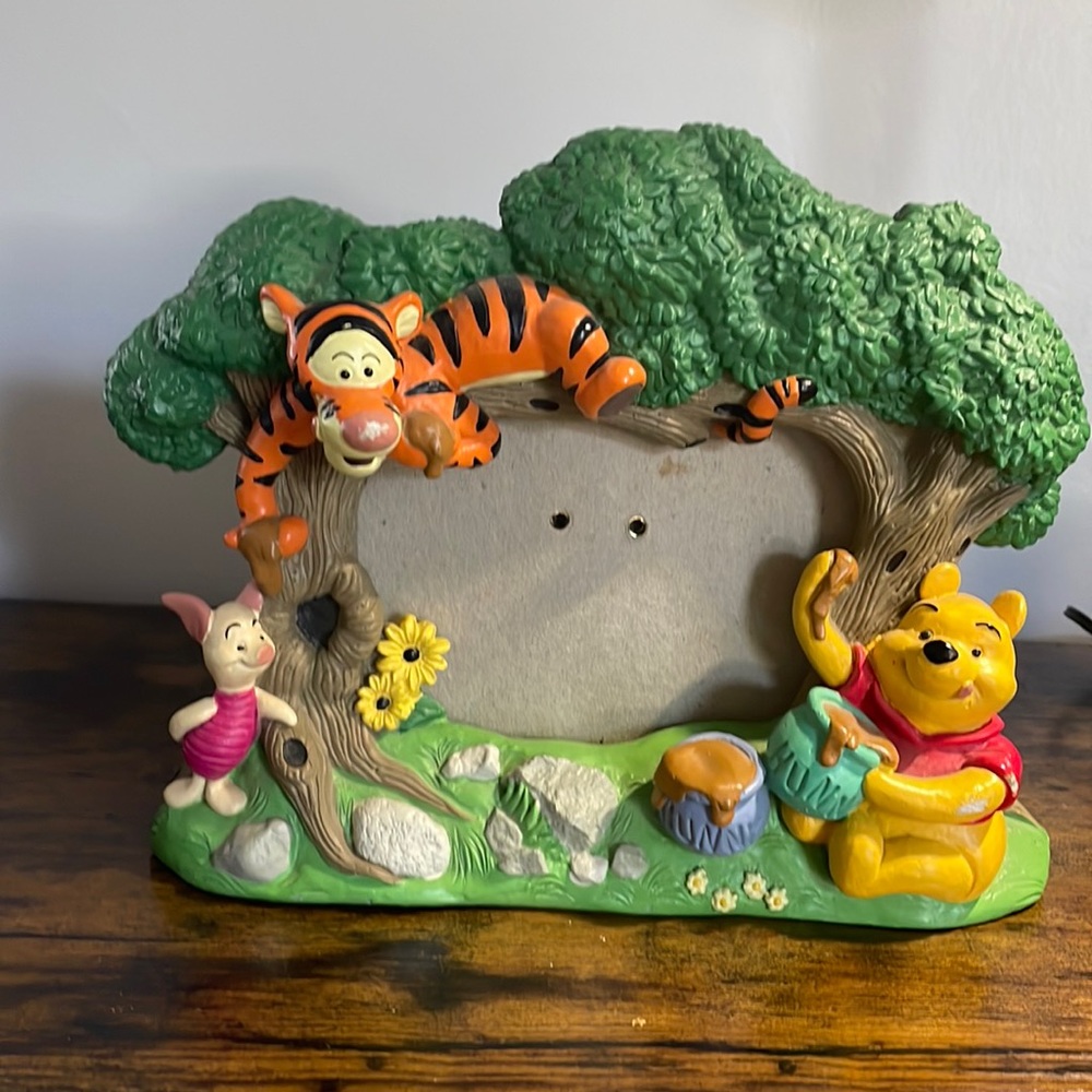 Winnie the Pooh & Friends 3D Photo Frame - Disney Tigger Piglet 3 X 5 Photo